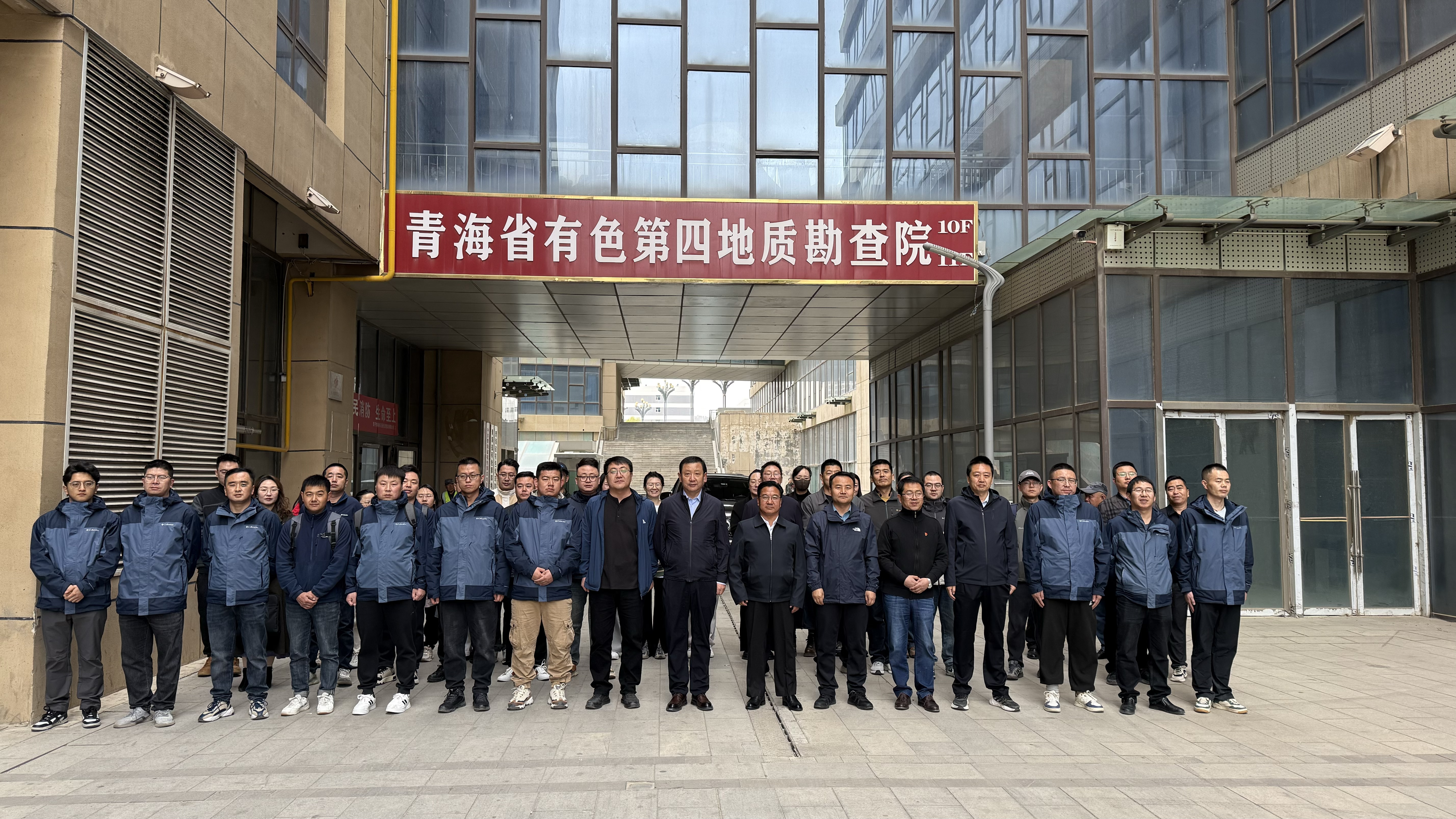 d19fc6138e4bf7a63abce410fb917fe3.jpg